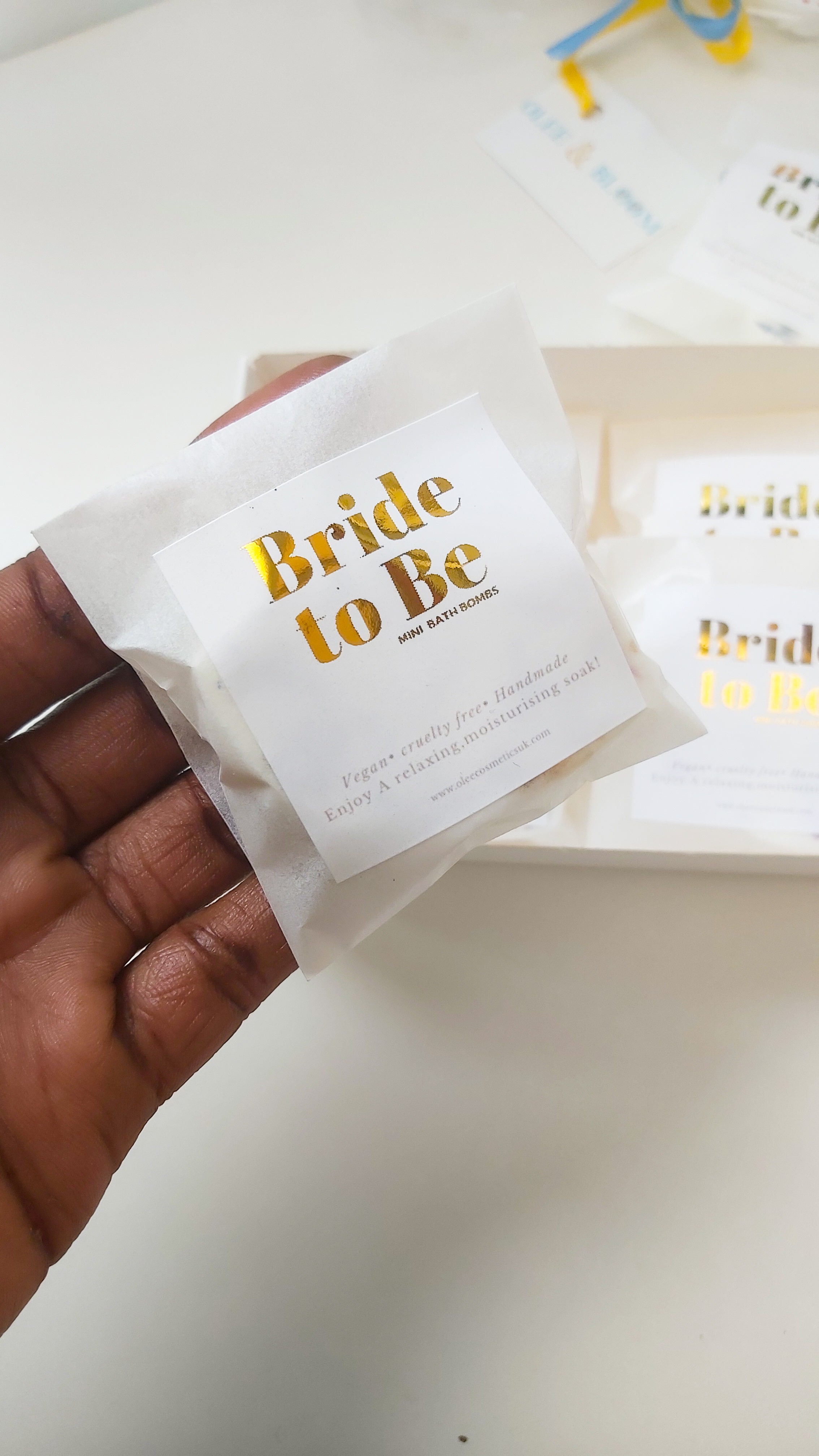 Bridal Mini bath bombs favous.