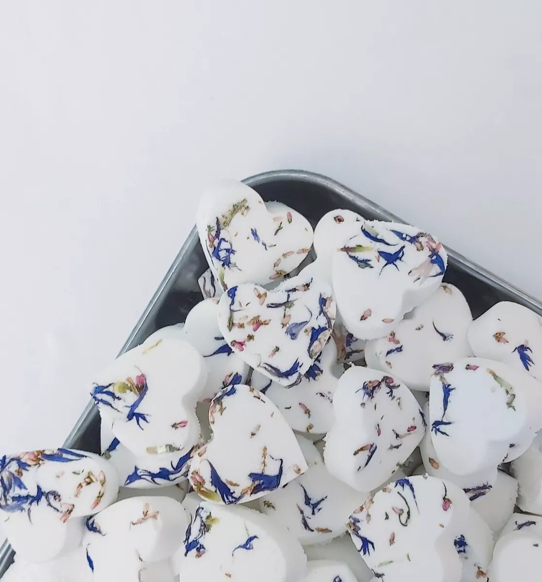 Aromatherapy  Mini bath bombs (x2 hearts in a pack)